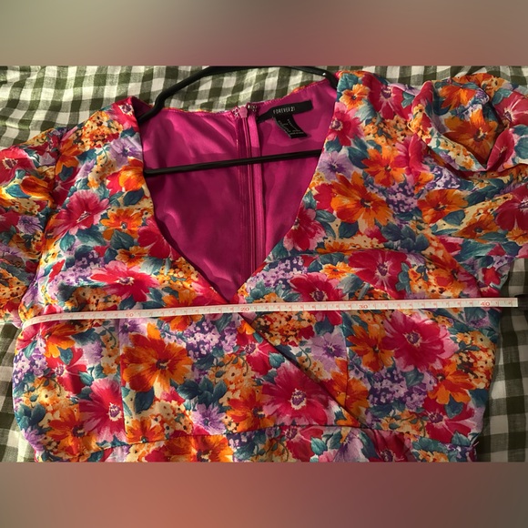 Forever 21 Floral summery dress - Picture 6 of 6